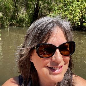 Meet your Posher, Carol